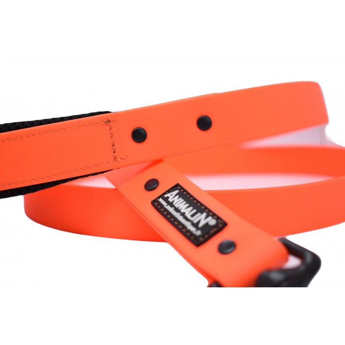 Laisse Animalin® PVC Orange Fluo – Mousq. noir – 150 cm – 2 larg.