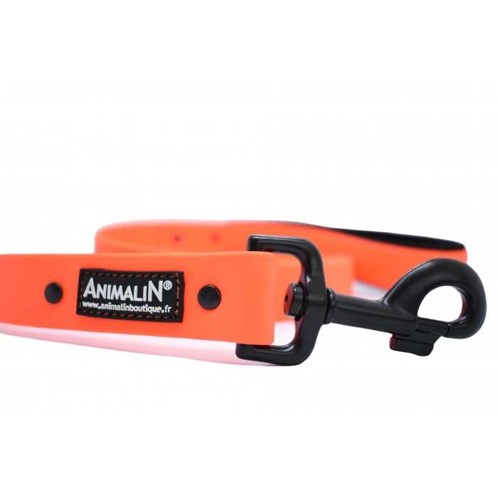 Laisse Animalin® PVC Orange Fluo – Mousq. noir – 150 cm – 2 larg.